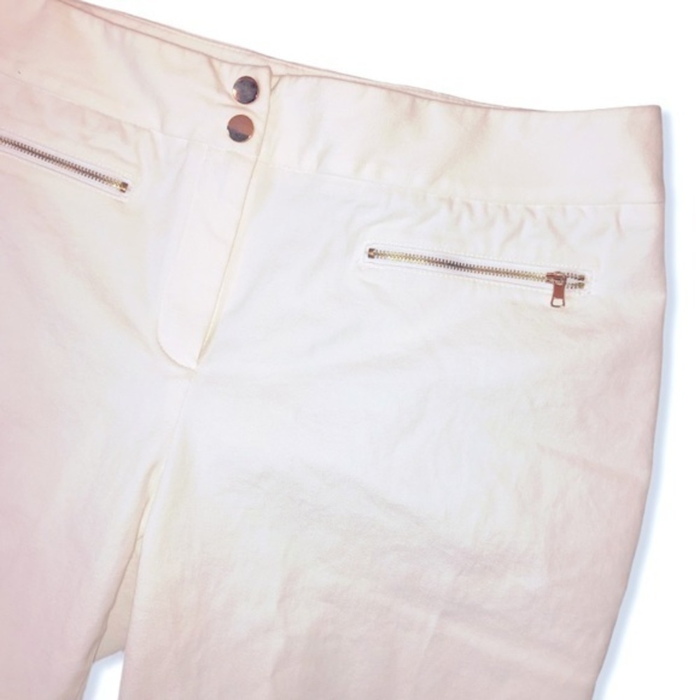 5 for $25 ❄️ Alfani Zipper Front white pants - Picture 4 of 7
